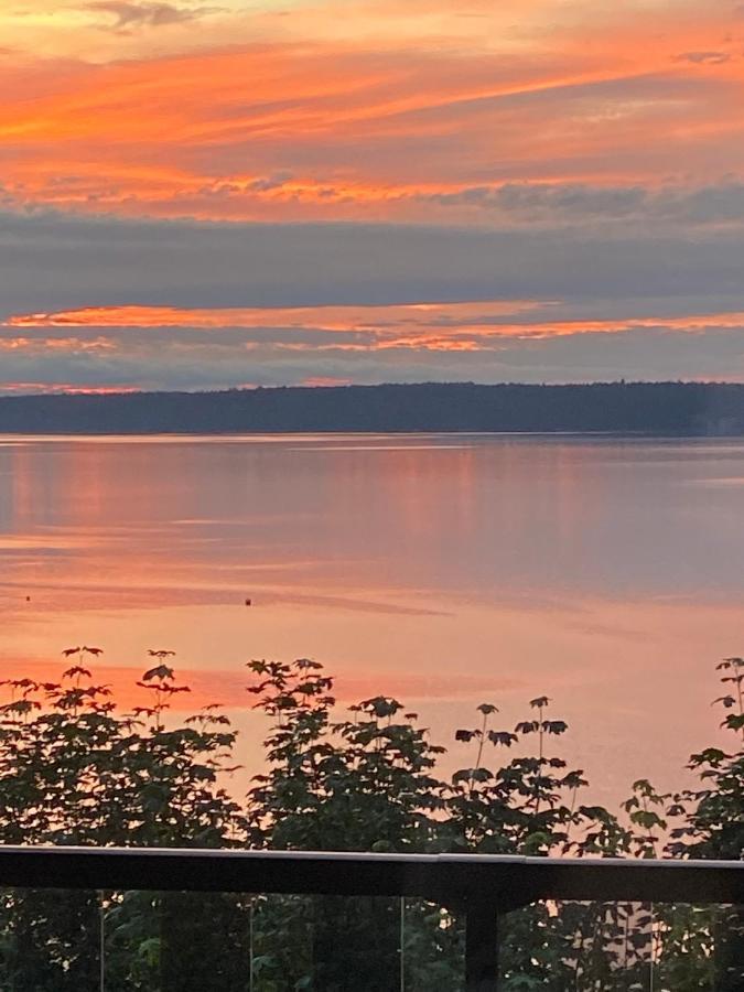 Edgewater Sunrise Apartment Chemainus Exterior foto